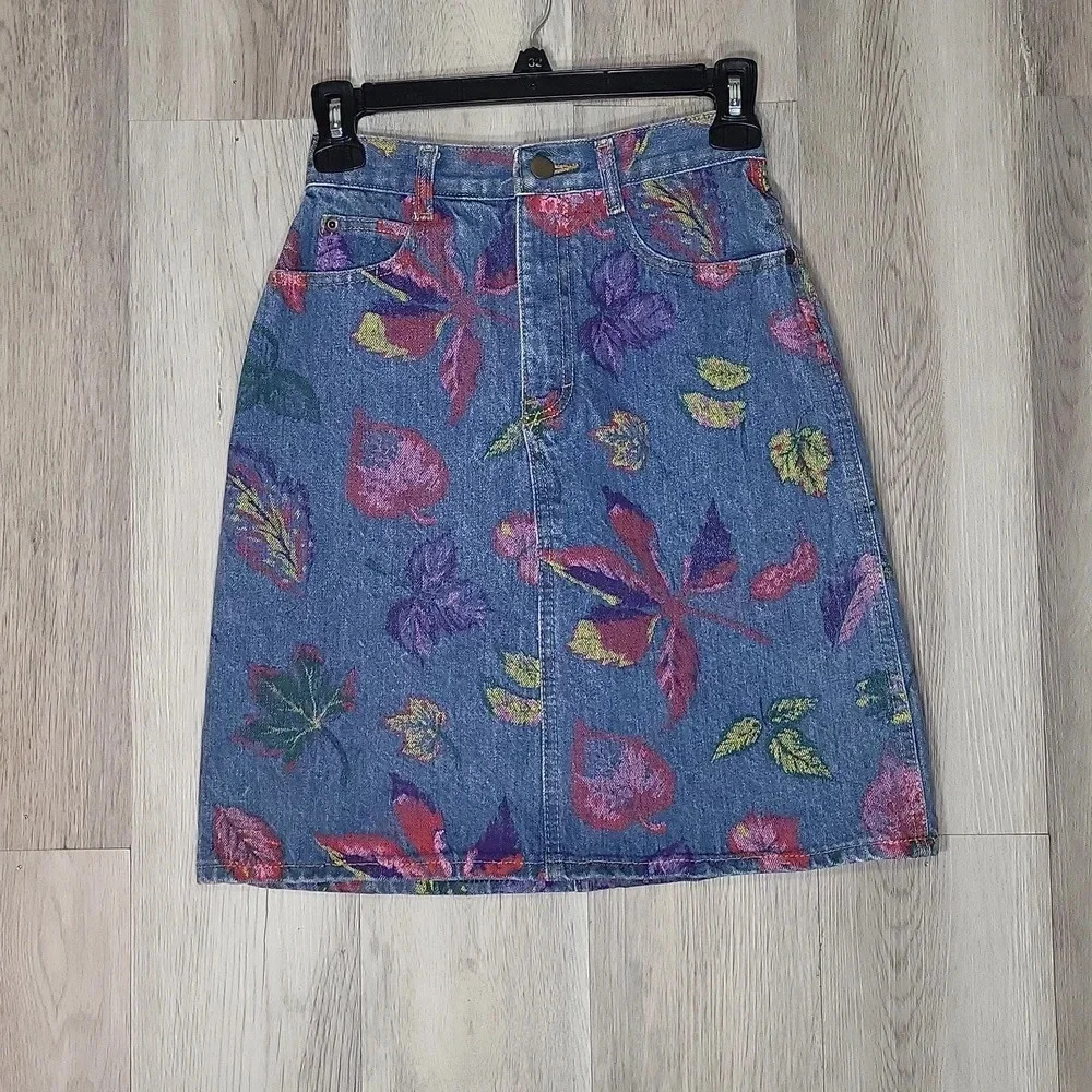 Size 5 Jean Skirt Hand-Painted Look Floral Leaves High Waist Retro Mini Artsy